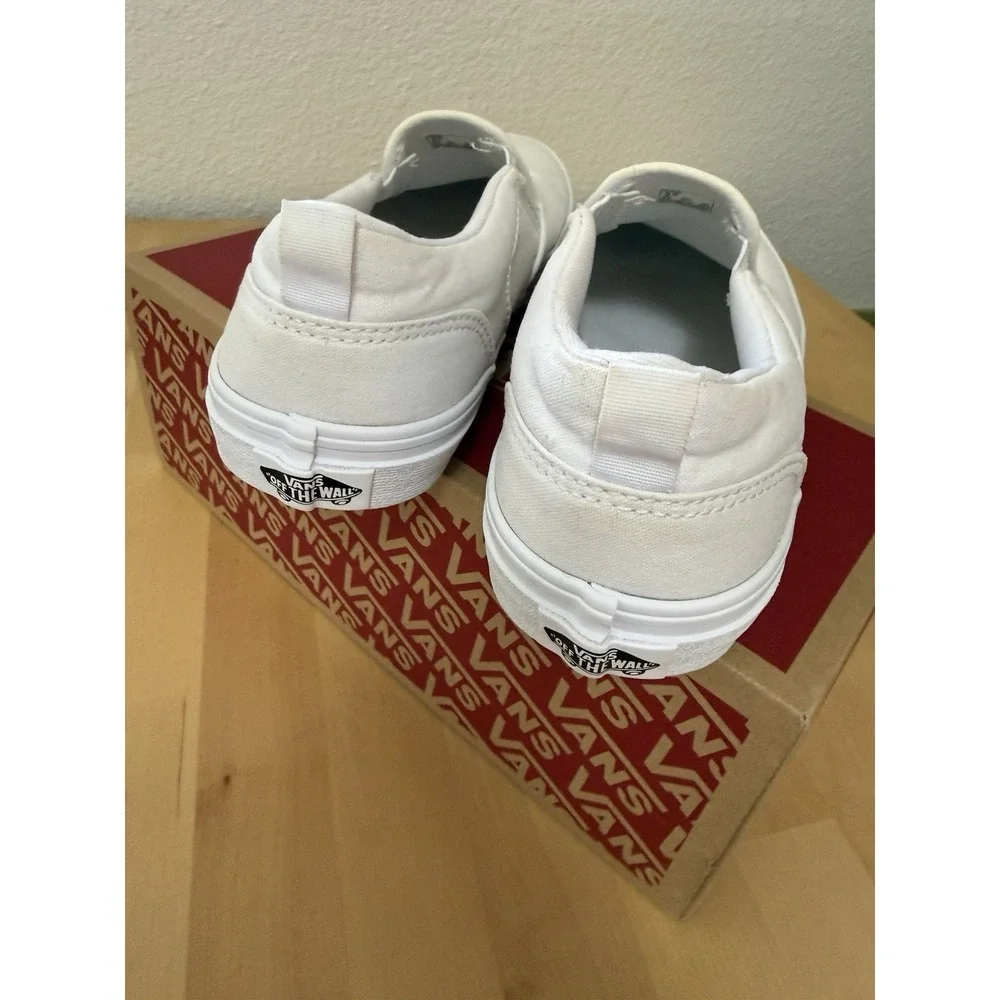 Vans Classic Slip-On Shoes y6. SB5